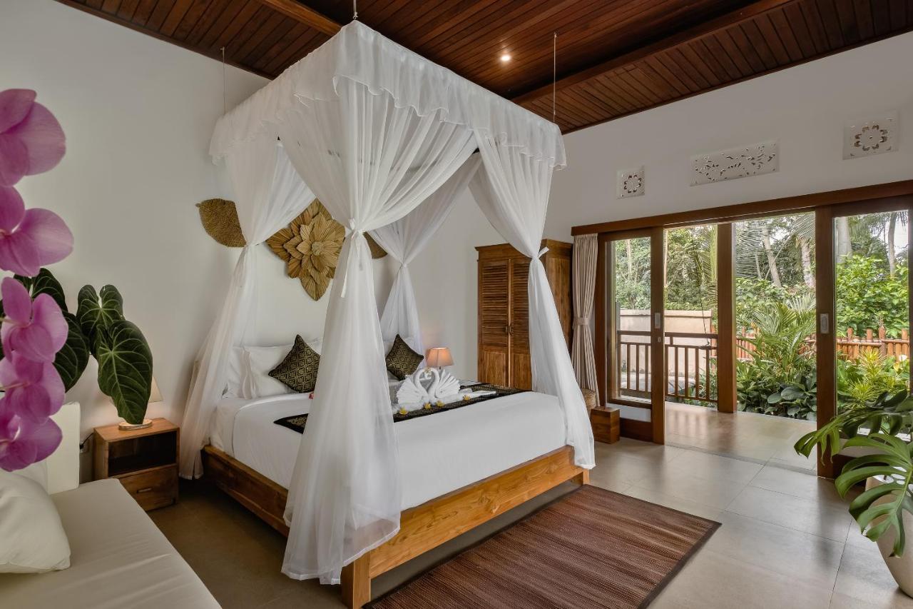 Ratni Ubud Villa Bagian luar foto