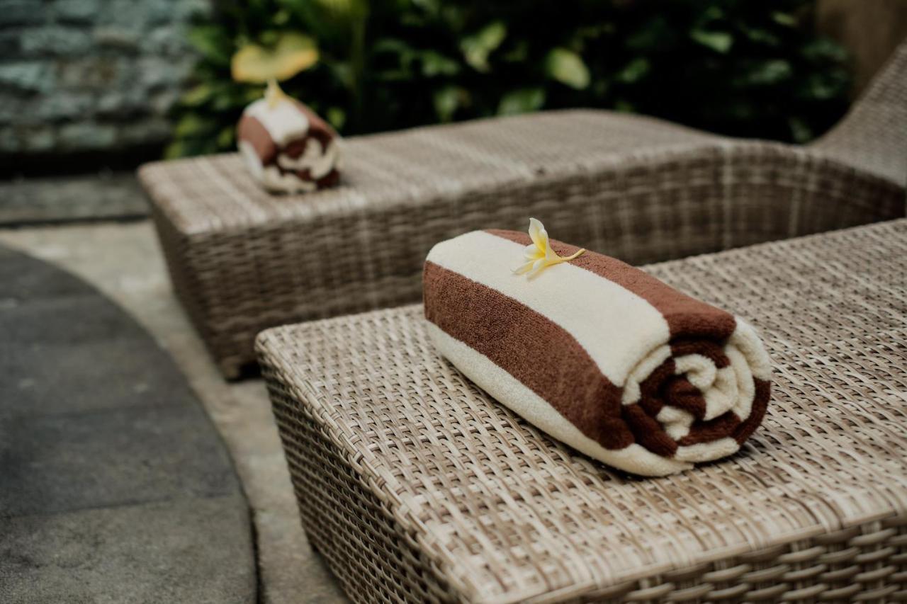 Ratni Ubud Villa Bagian luar foto