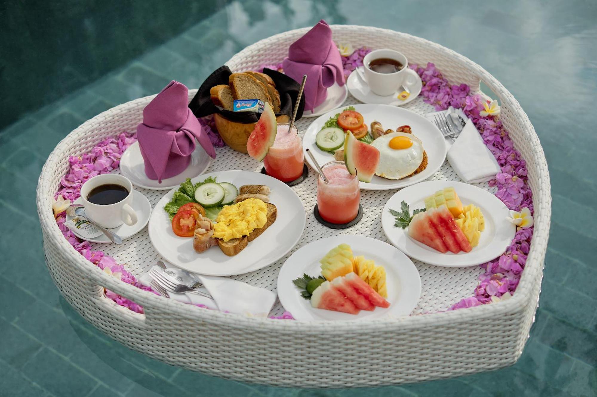 Ratni Ubud Villa Bagian luar foto